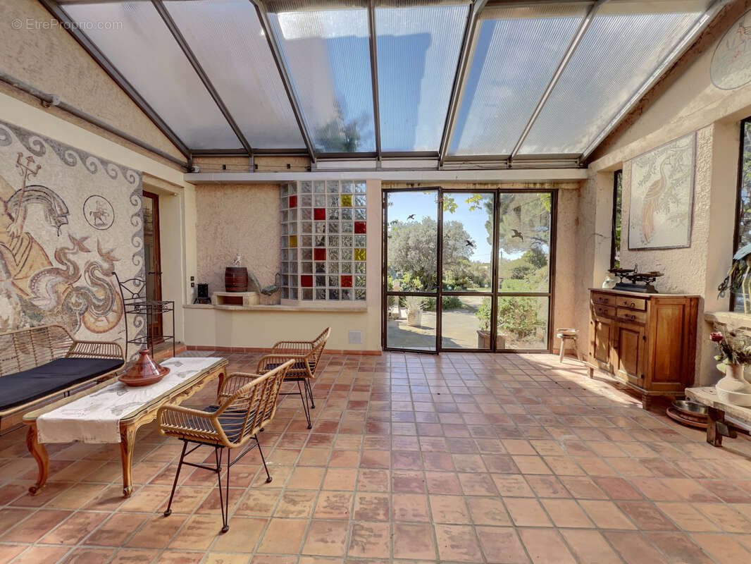 Maison à SAUSSET-LES-PINS