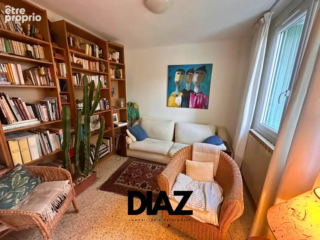 MARGUERITTES   Maison individuelle avec jardin, appartement indépendant et garage - photo 3