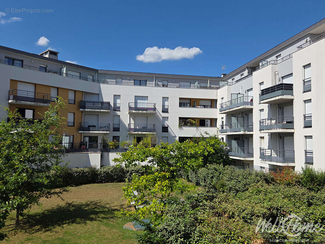 Appartement à SAINT-OUEN-L'AUMONE