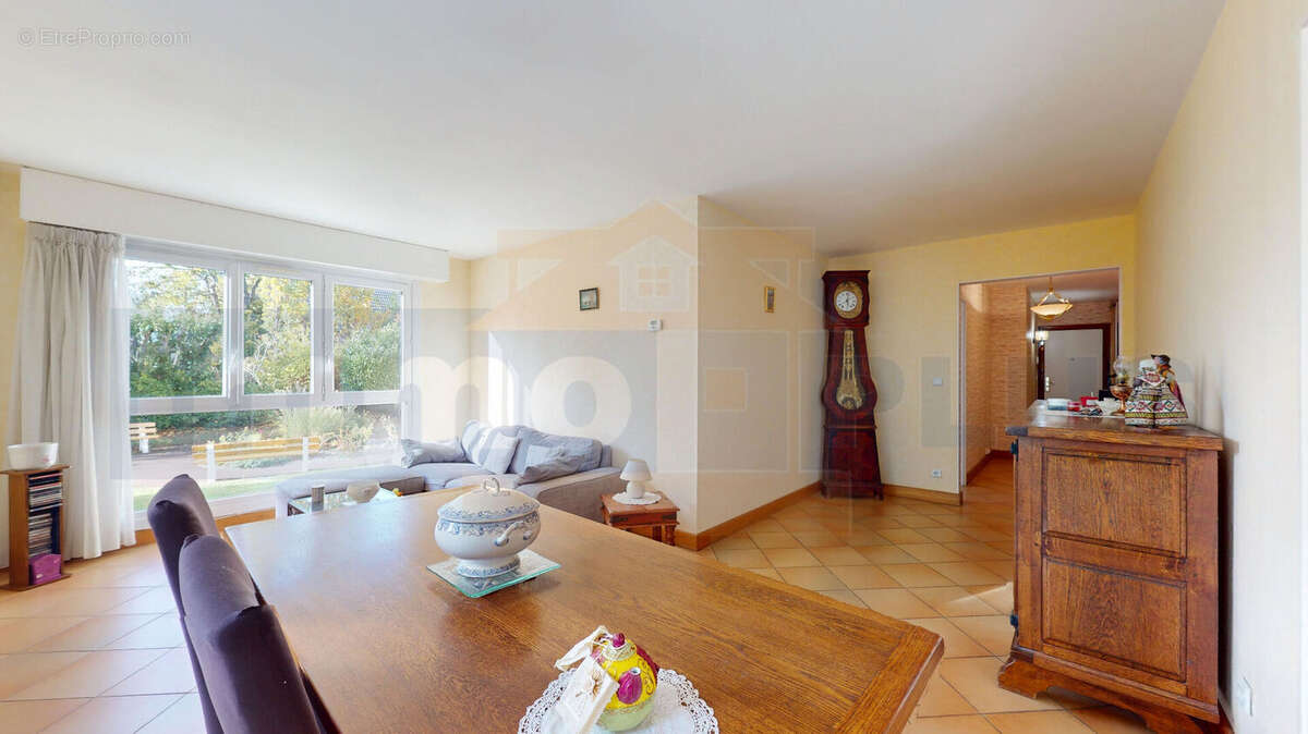 Appartement à BOIS-D&#039;ARCY