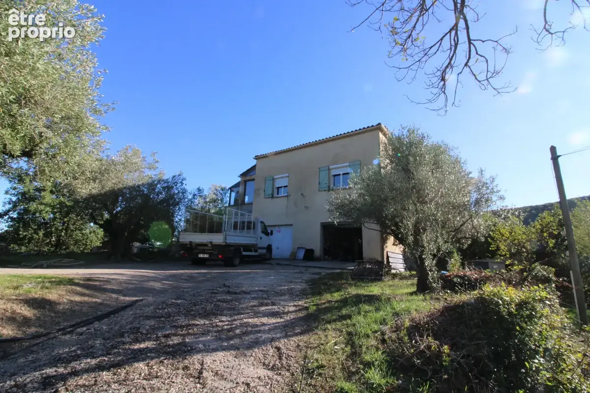 Villa volume 180 m2 sur un terrain de 4538 m2. - photo 26