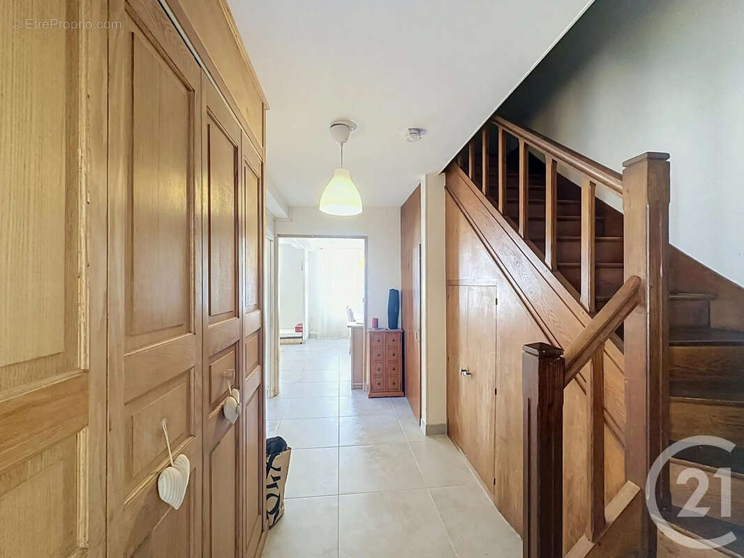 Maison 72 m² à La Ferte-Saint-Aubin  - photo 7