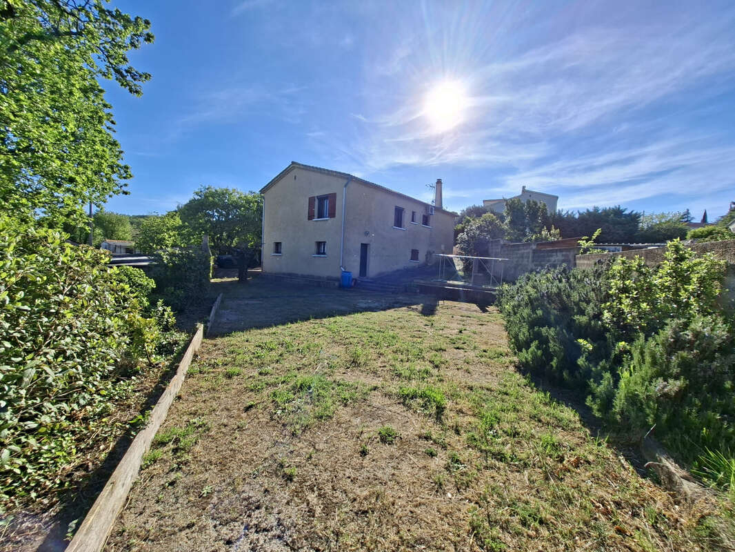 Maison à BOURG-SAINT-ANDEOL