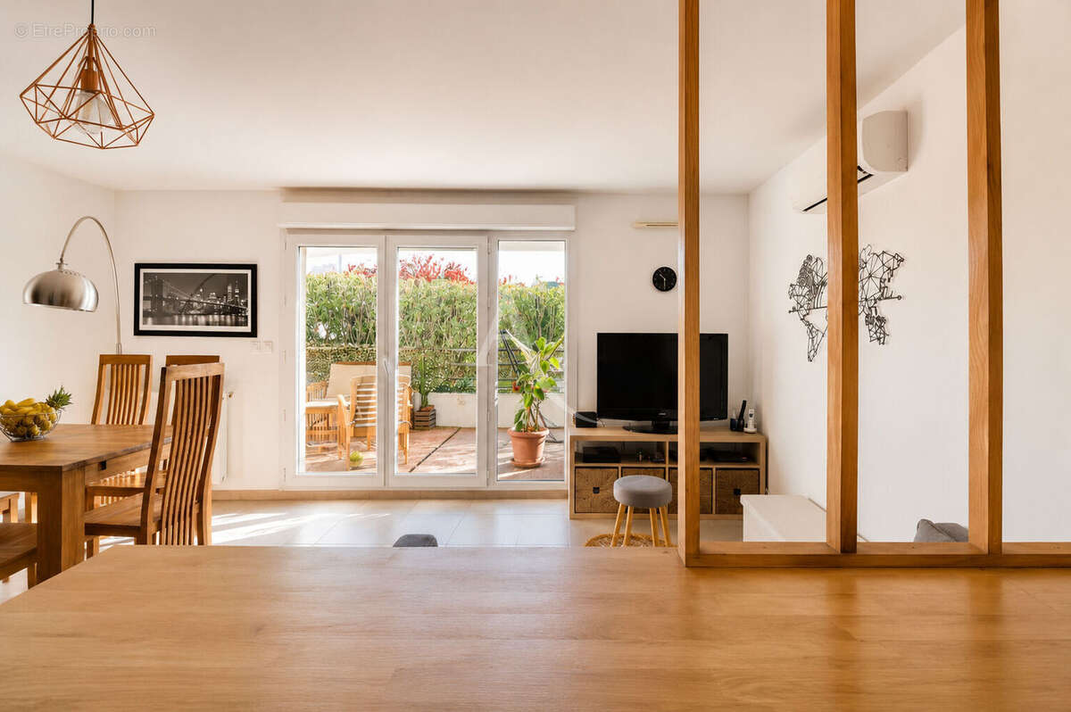 Appartement à MARSEILLE-12E