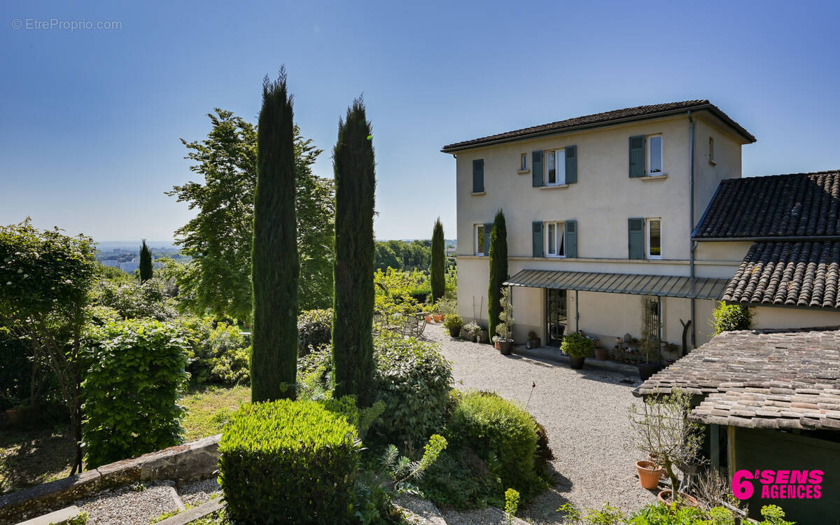 Maison à CHAPONOST