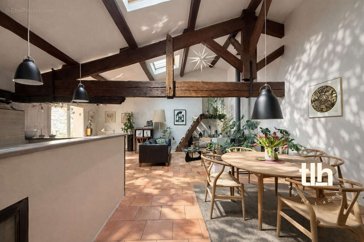 Maison à SAINT-NAZAIRE-DE-PEZAN