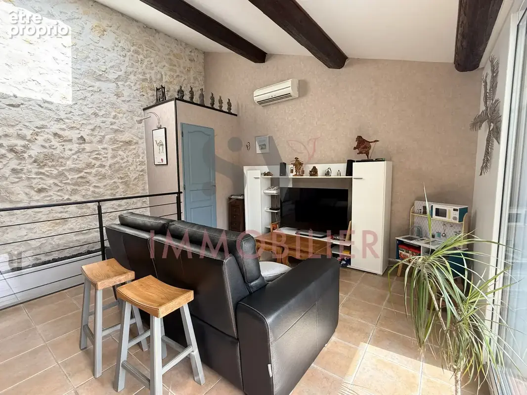 LESPIGNAN   Maison de village rénovée avec terrasse tropézienne - photo 4