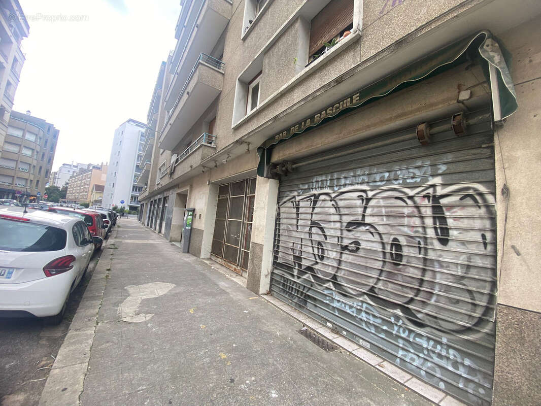 Commerce à GRENOBLE