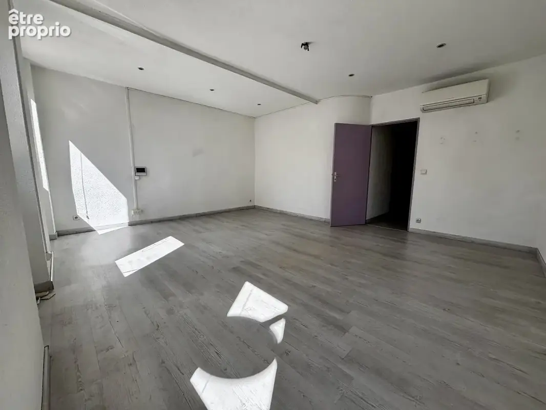 Appartement 4 pièces 68 m² à vendre à Marseille-6e (13006) - photo 8