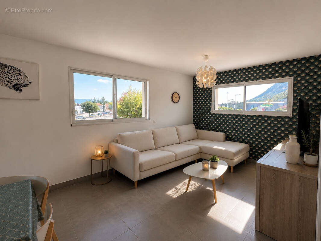 Appartement à SAINT-PERAY