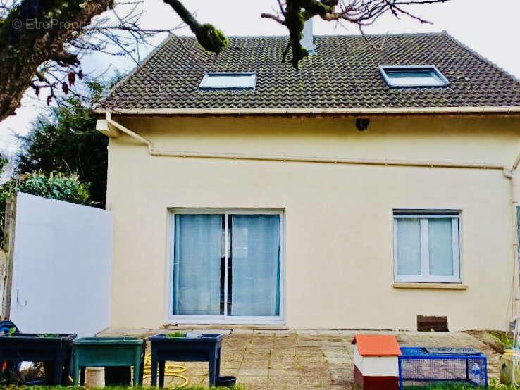 Maison à FONTENAY-SOUS-BOIS