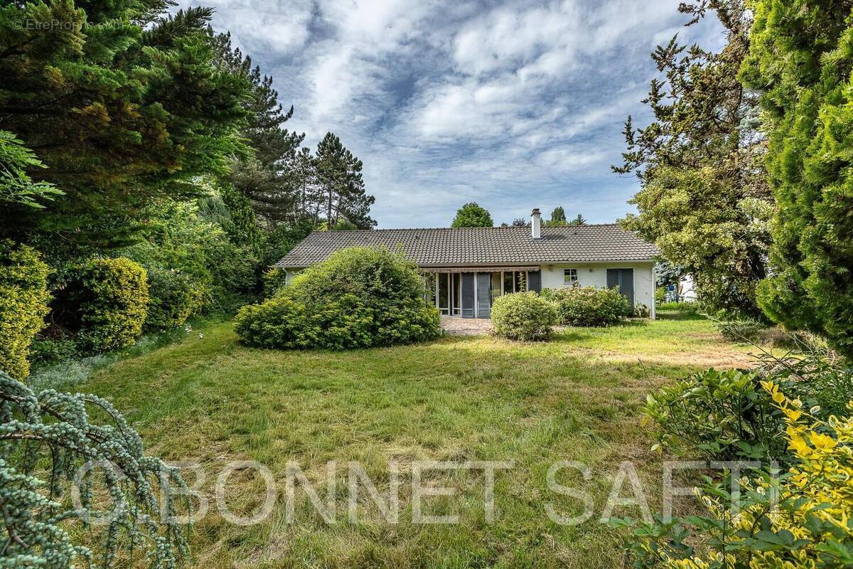 Photo 1 - Maison à PLAISIR