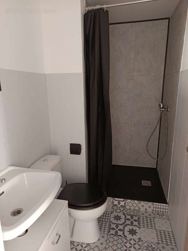 Exclusivite  studio renove quartier port - photo 6