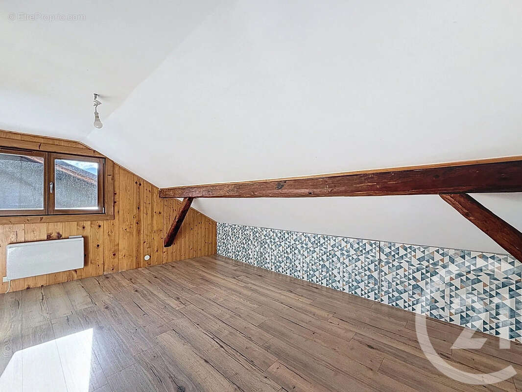 Appartement à TANINGES