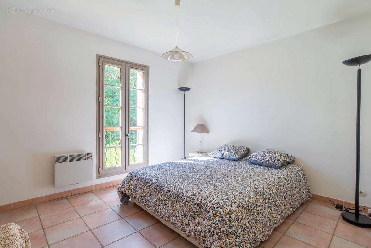 Maison à PLAN-D&#039;AUPS-SAINTE-BAUME