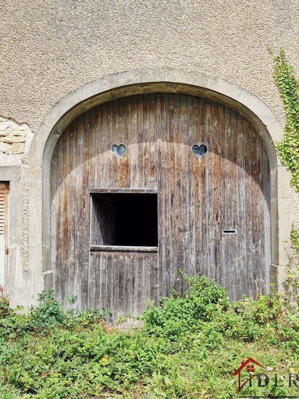 Maison à FRESNES-SUR-APANCE