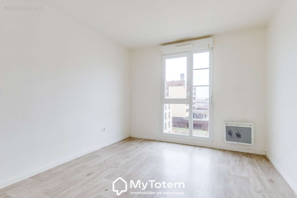 Appartement à THIAIS