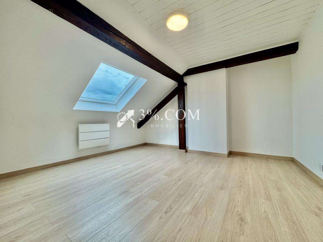3%COM Très beau duplex F5 rénové à neuf - photo 9