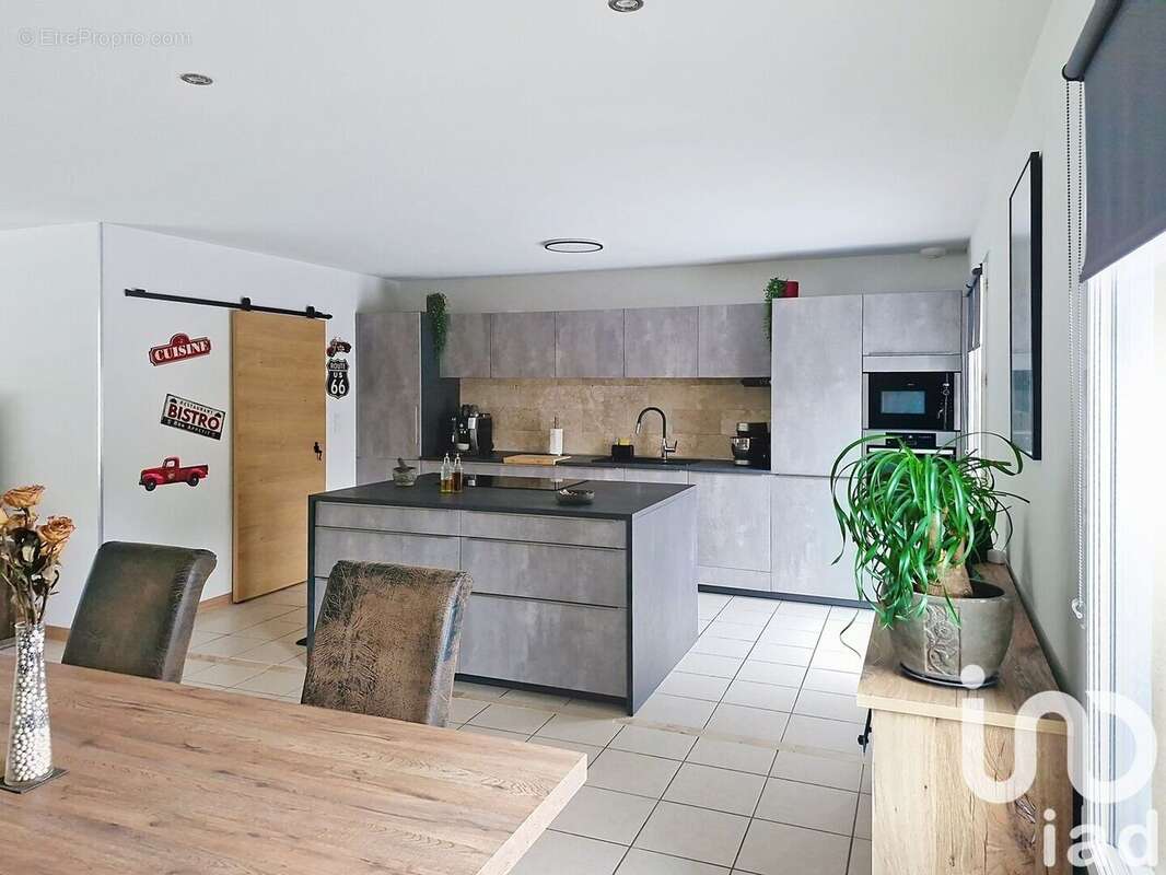 Photo 3 - Maison à MONTCARET