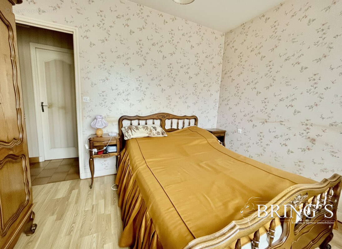 Maison 87 m² à Saint-Victeur  - photo 9