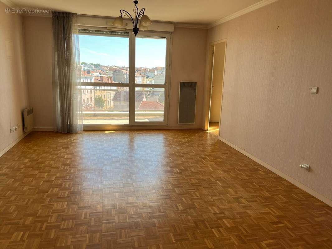 Appartement à VILLEURBANNE