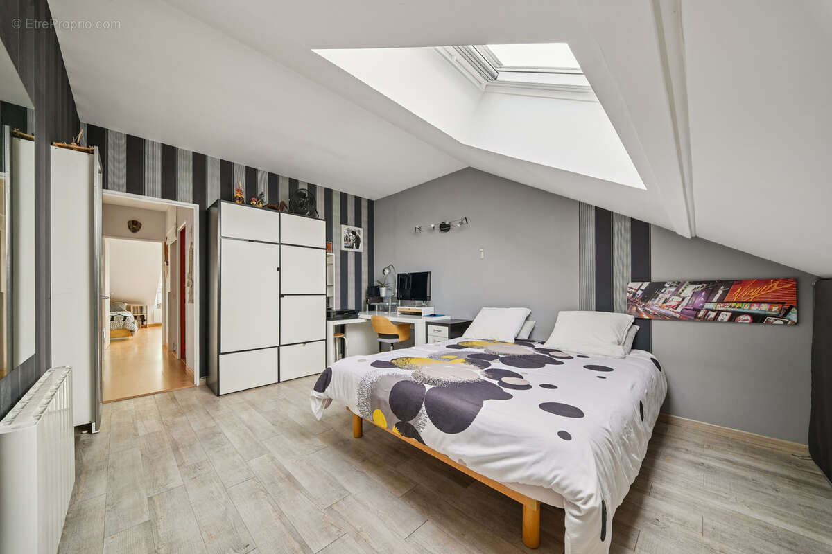 Appartement à SAVIGNY-SUR-ORGE