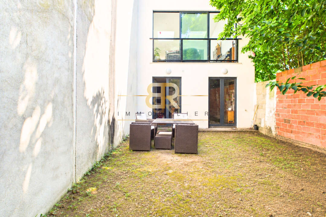 Maison à MONTREUIL
