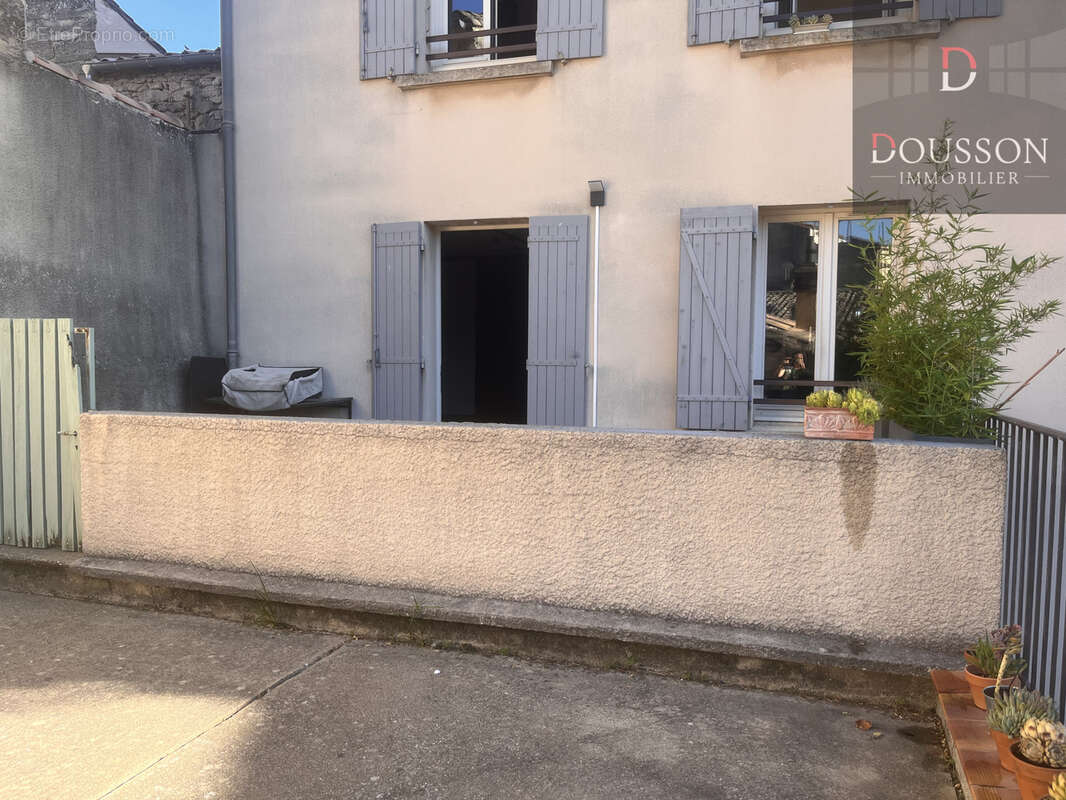 Appartement à UZES