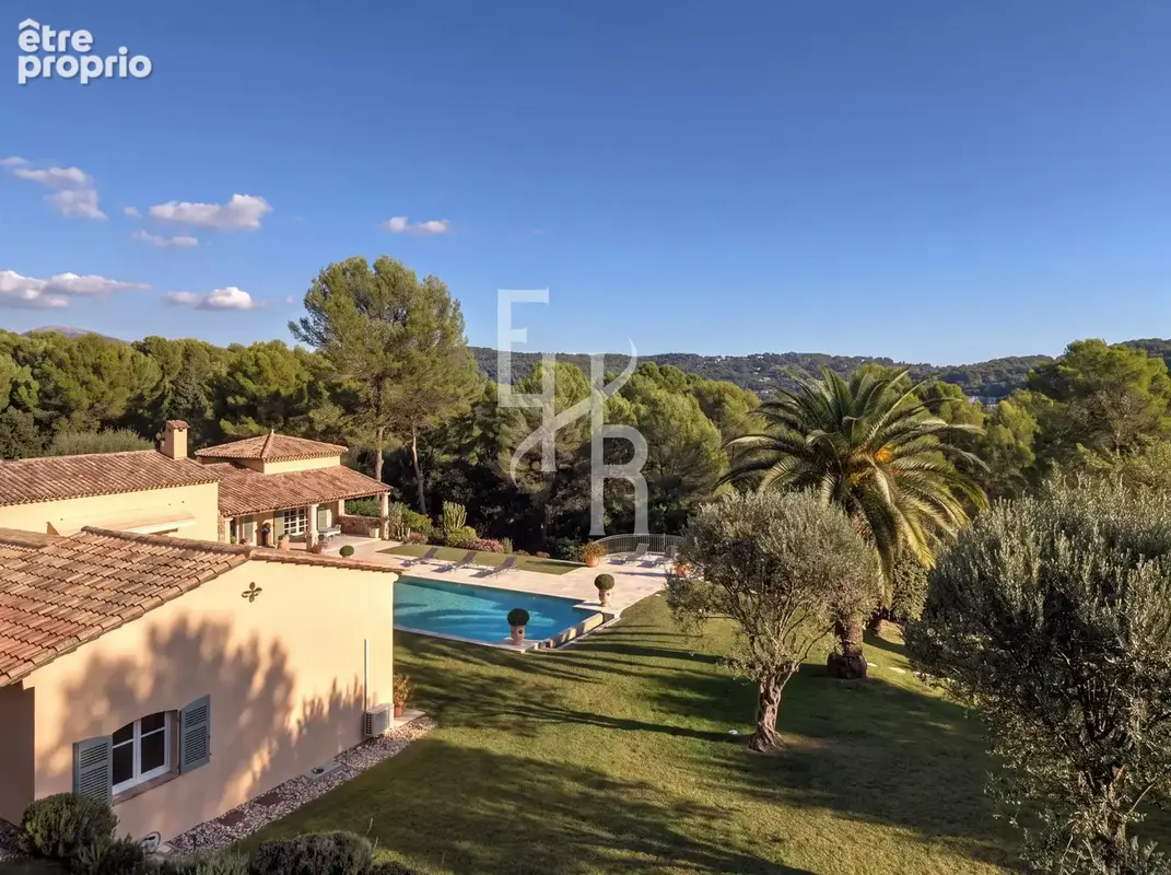 Villa d'exception dans un domaine fermé - photo 19