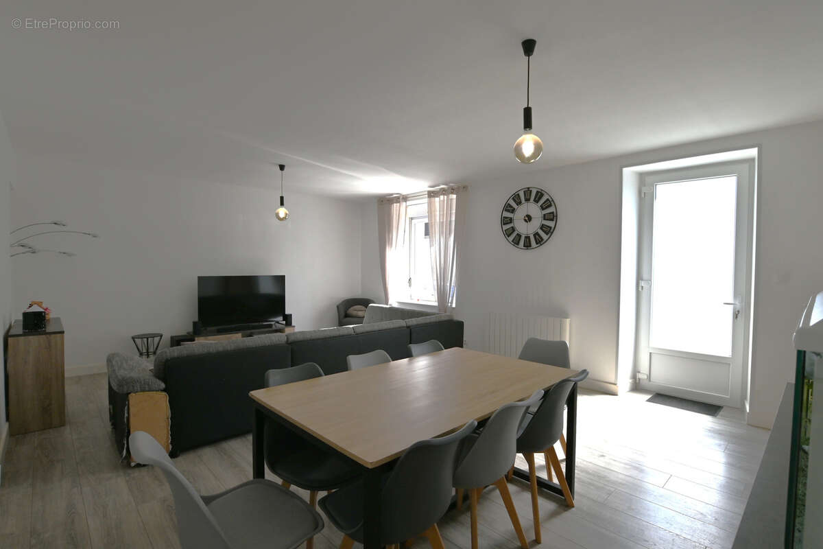 Maison à LANDIVISIAU