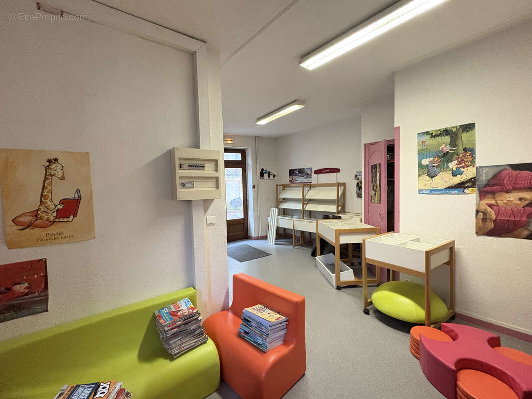 Commerce à SORBIERS