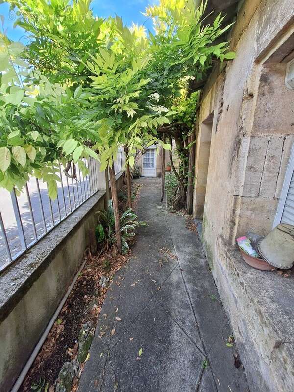 Maison 147 m² à Cognac  - photo 13