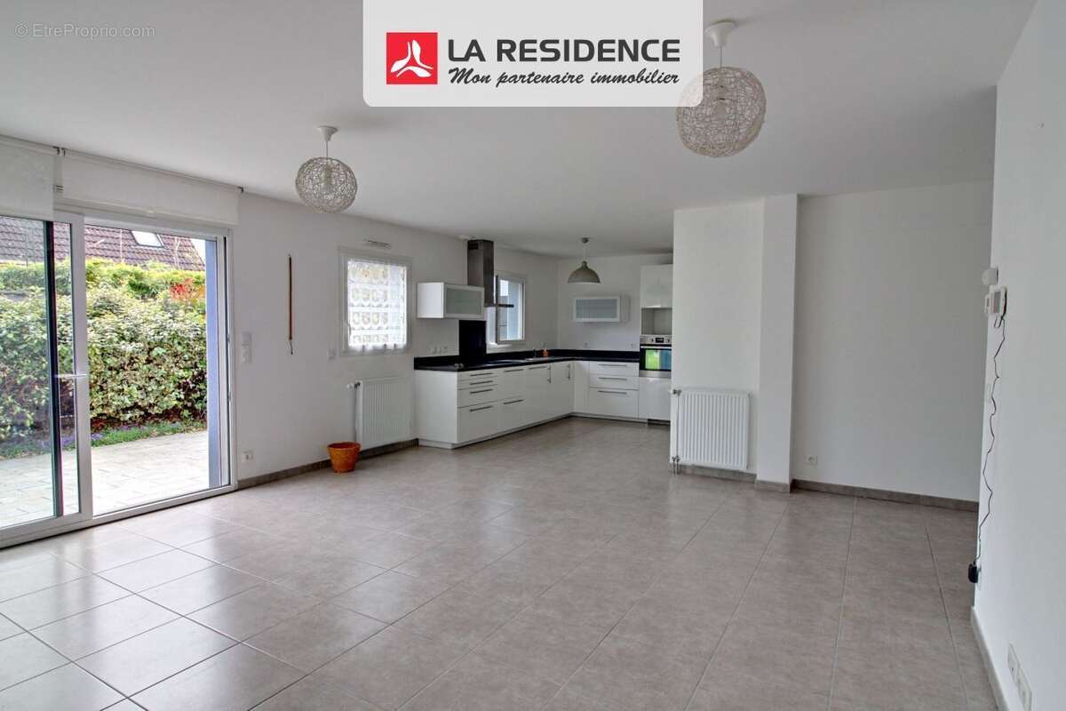 Maison 77 m² à Les Mureaux  - photo 4