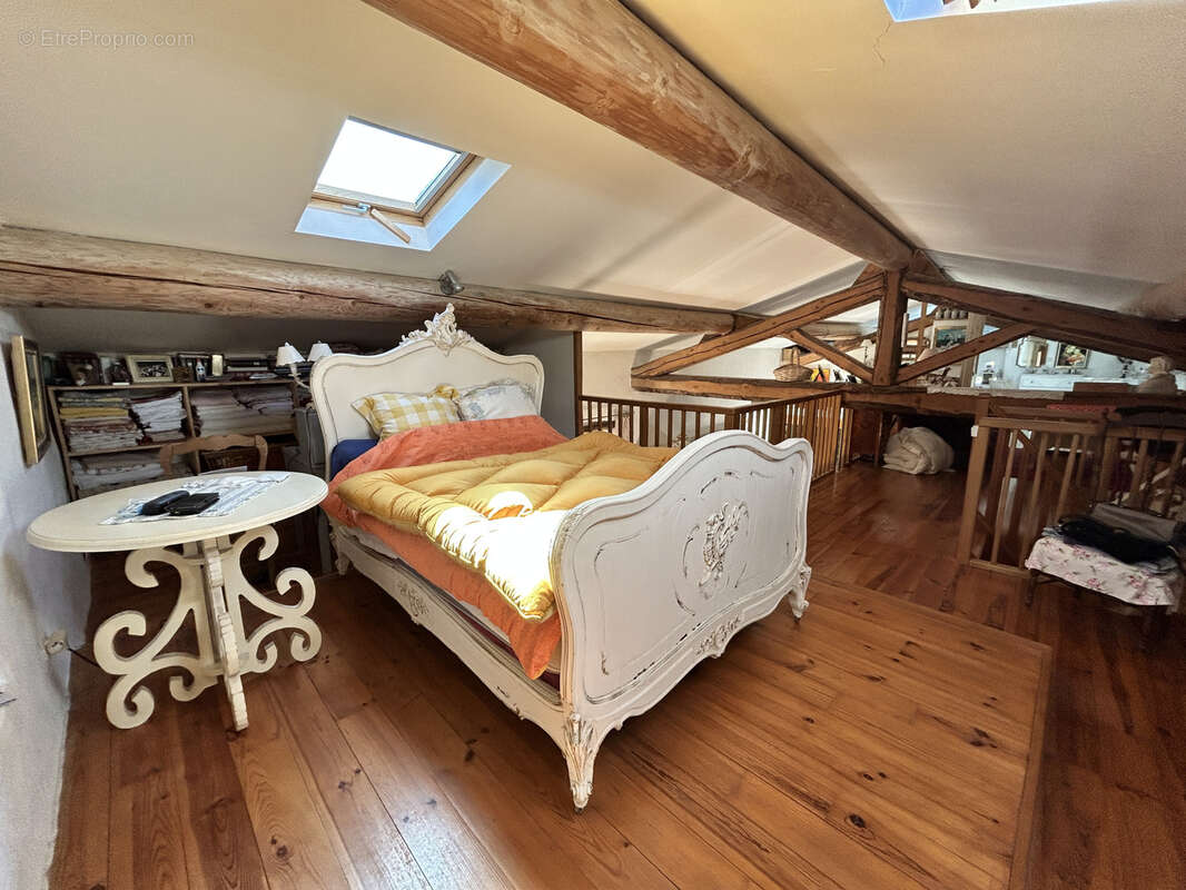 Maison à SAINT-BAUZILLE-DE-PUTOIS