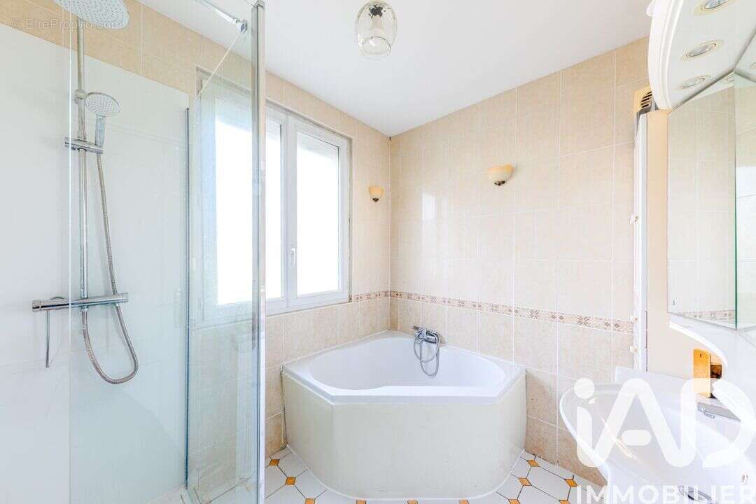 Photo 6 - Maison à PIERRELAYE