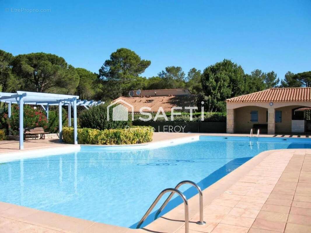 Photo 2 - Maison à LA MOTTE