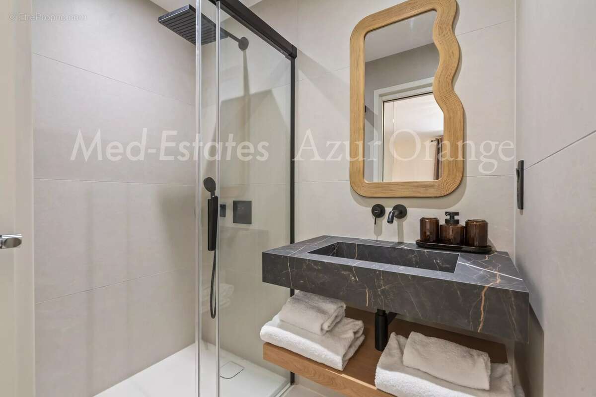 Élégante villa provençale rénovée avec vue mer – Domaine privé à Grimaud - photo 19