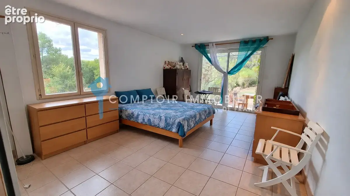 VAR (83) - À VENDRE - FLAYOSC - Coup de cœur pour cette villa provençale 7 pièces - photo 16