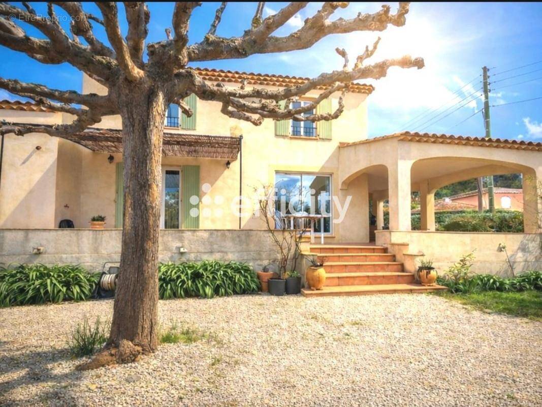 Maison à MARSEILLE-11E