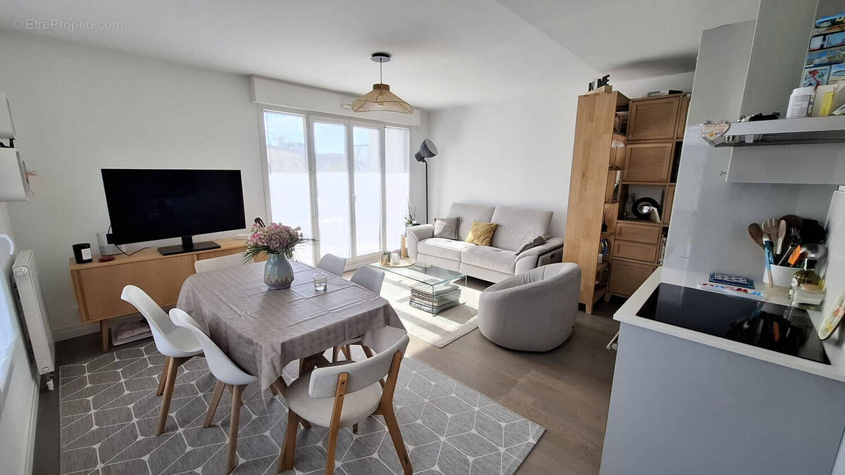 Appartement à SURESNES