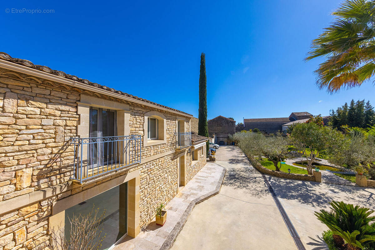 Appartement à SOMMIERES