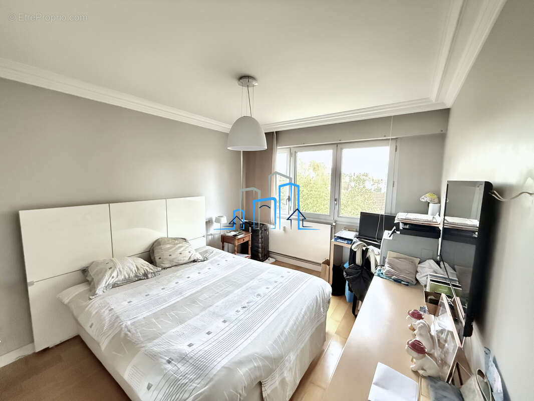 Appartement à LE RAINCY