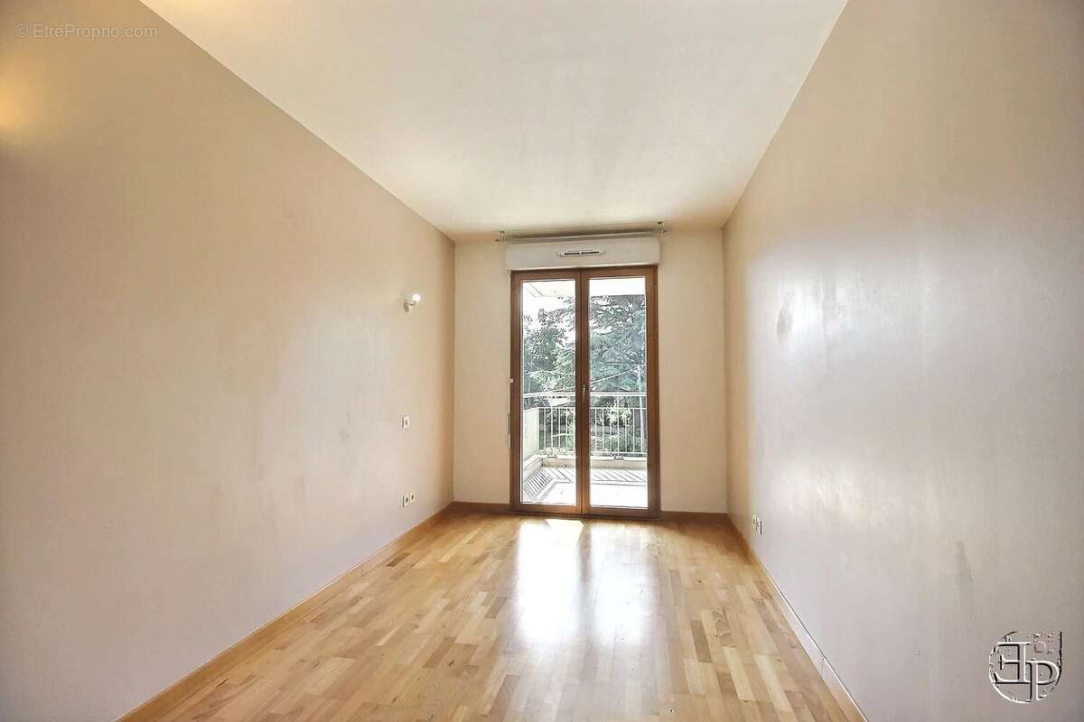 Appartement à SAINT-JULIEN-EN-GENEVOIS