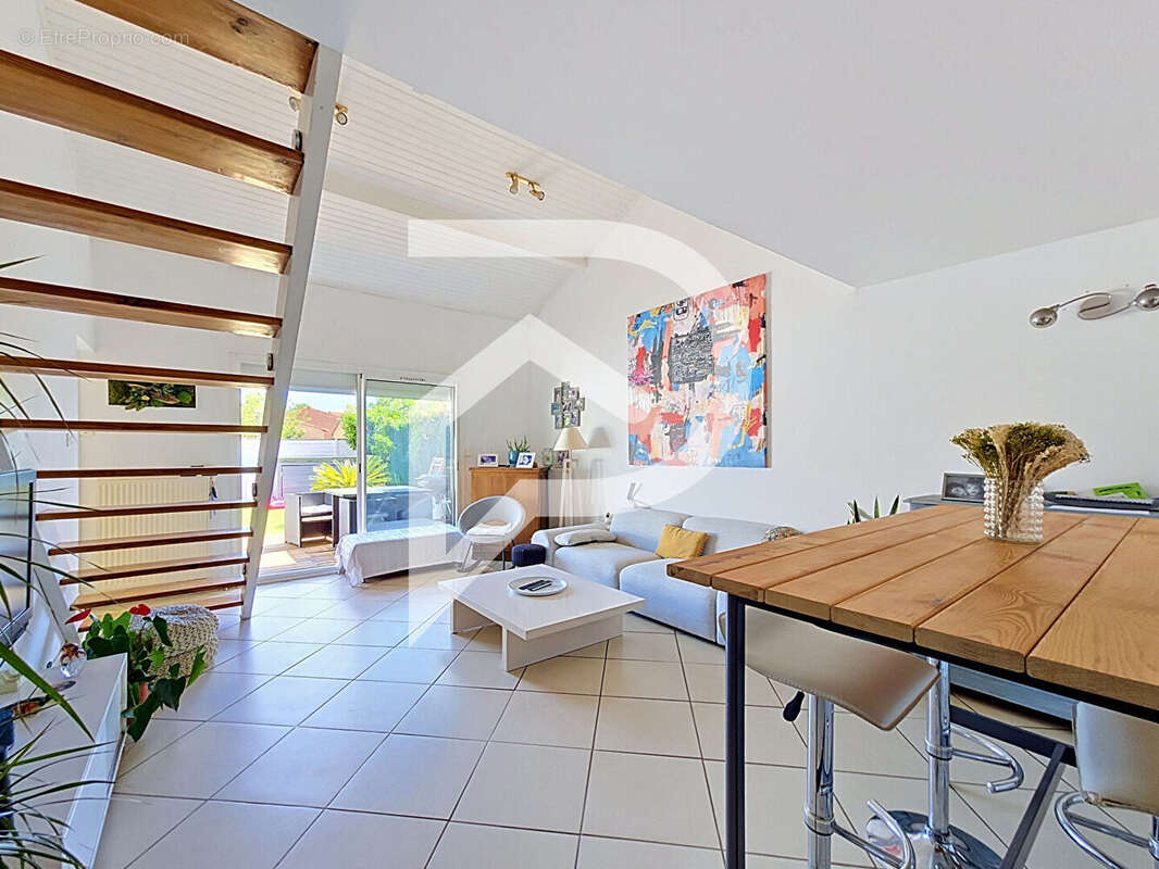 Maison à COLOMIERS