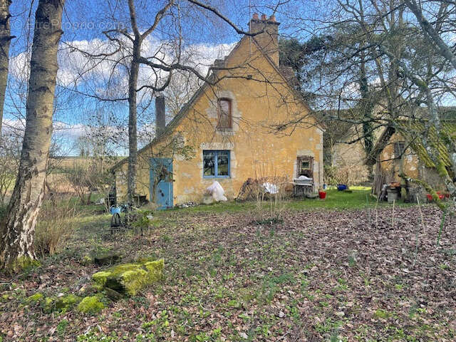 Maison à PREAUX-DU-PERCHE