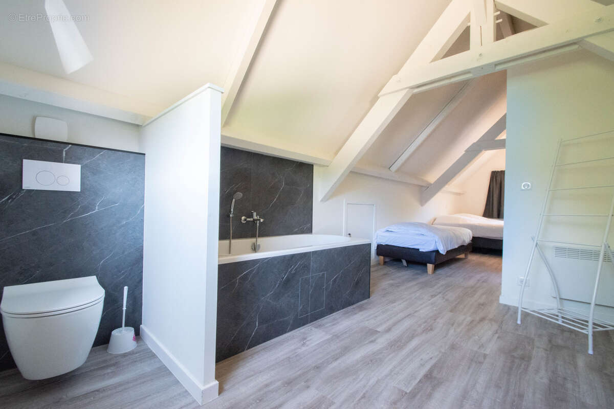 Maison à LACAPELLE-MARIVAL