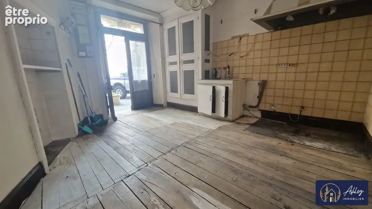 Maison 76 m² à Neuvic  - photo 2