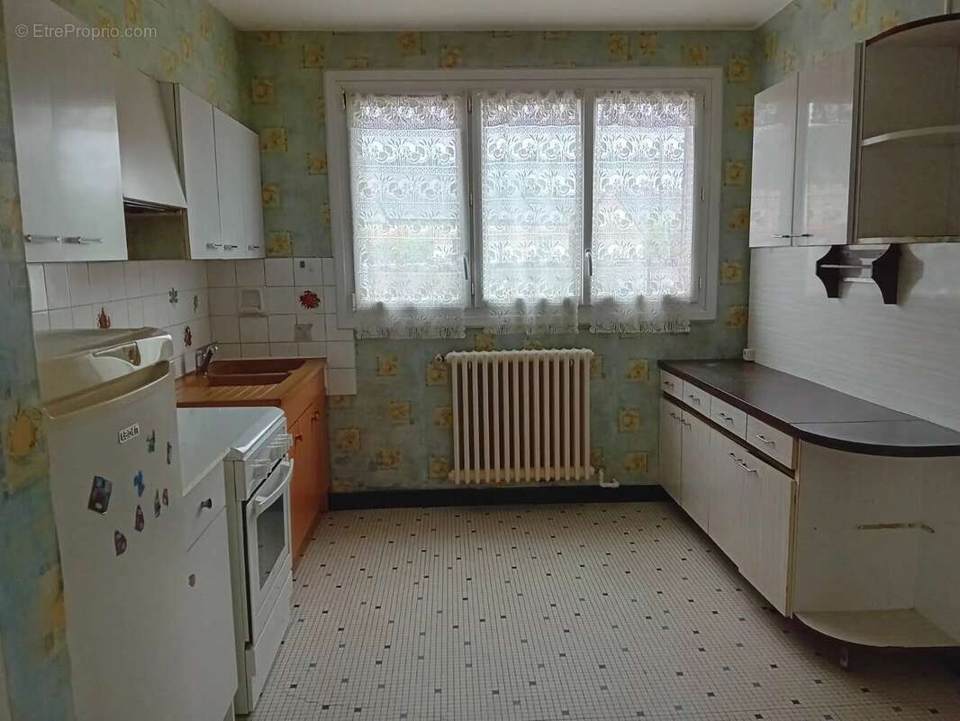 Maison à LA CHAPELLE-LAUNAY