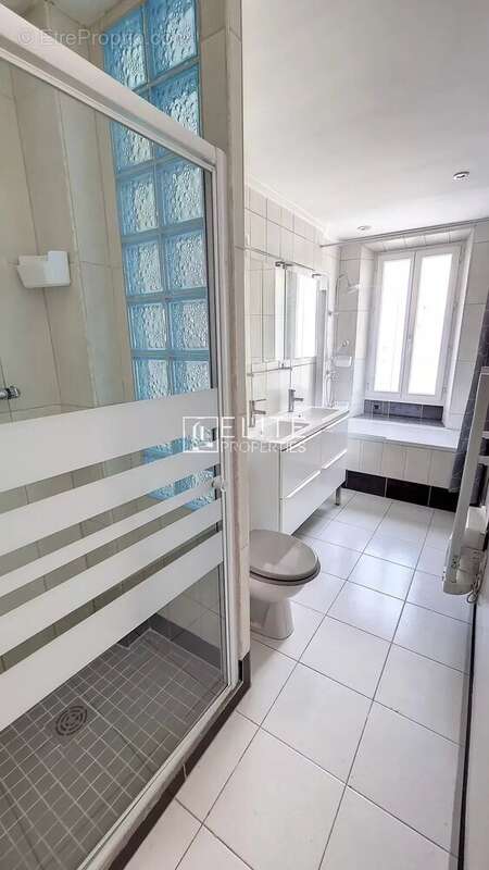 Maison à SAINT-VALLIER-DE-THIEY