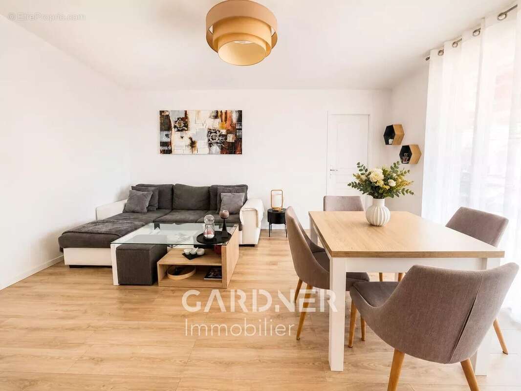 Appartement à AUBAGNE